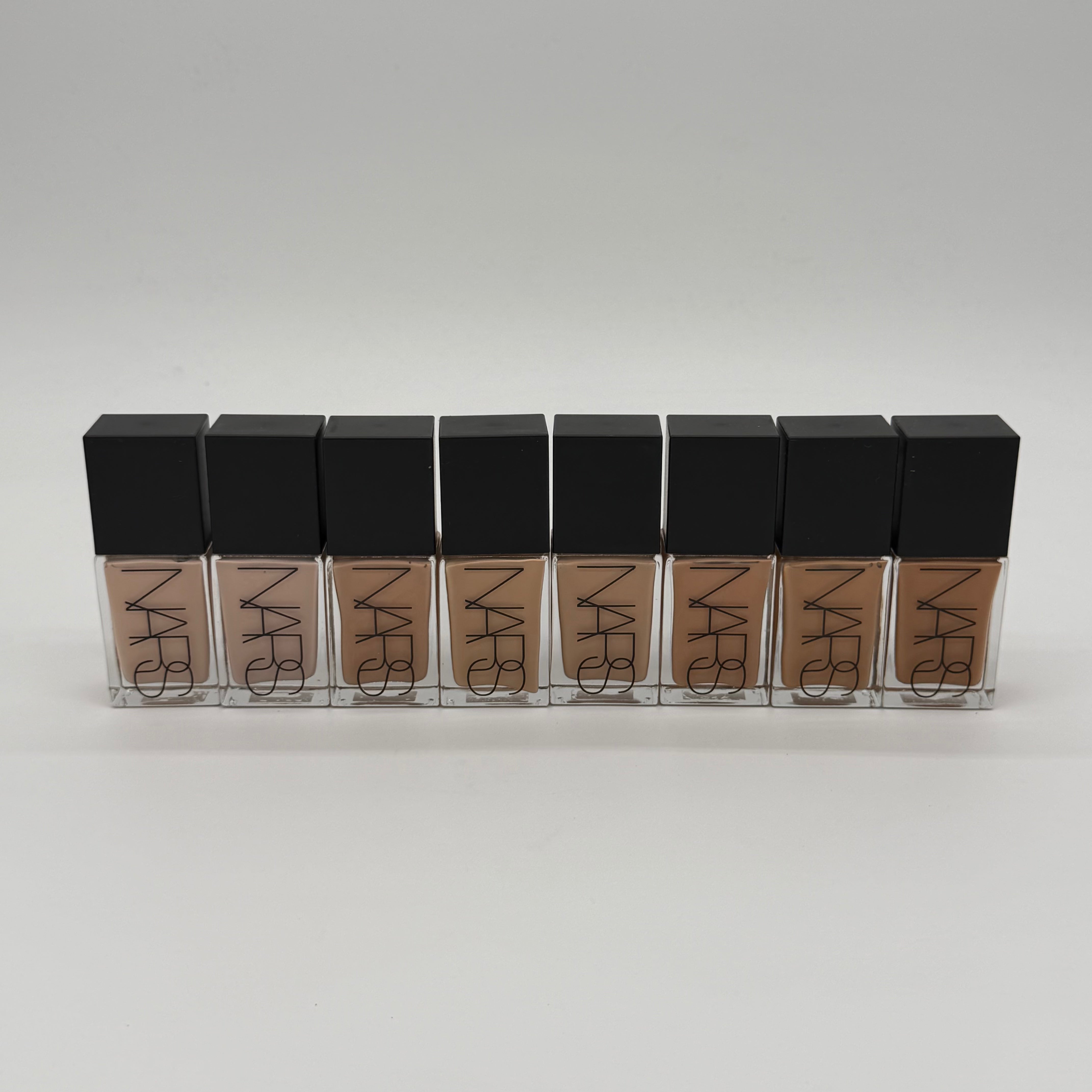 WHOLESALE NARS LIGHT REFLECTING FOUNDATION 1 OZ UNBOXED - ASSORTED - 50 PIECE LOT